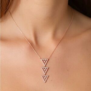 Stella & Dot NWOT Rose Gold Triple Triangle Necklace